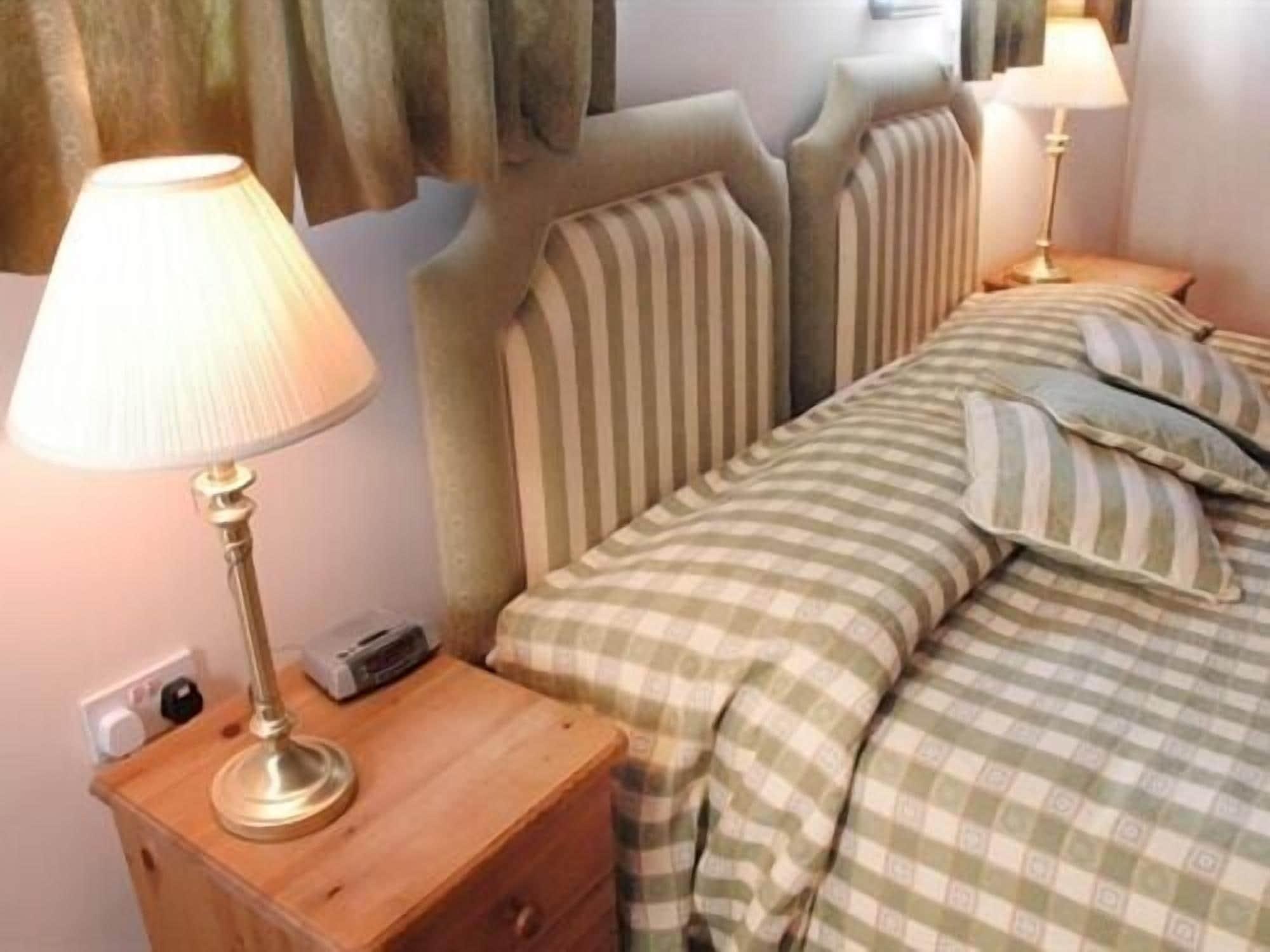 Hunters Moon Hotell Buckland Newton Exteriör bild
